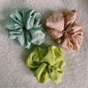 Jumbo Free People Scrunchies